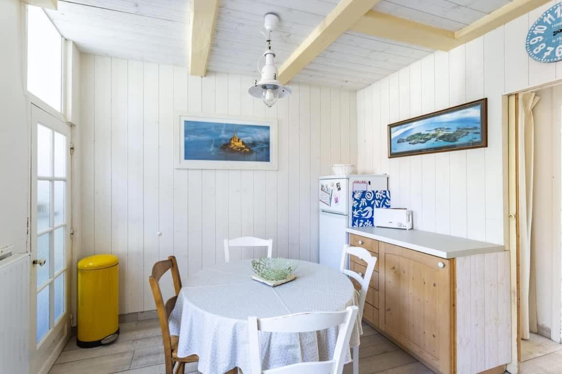 Ker Roz - Belle Maison 3 Chambres- Proche Mer-Port Канкал Екстериор снимка
